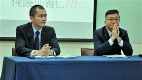 ▲足協陳威任秘書長與陳彥任律師。（圖／中華足協提供）