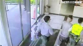 美籍色男性騷挨告　出庭再調戲女法警