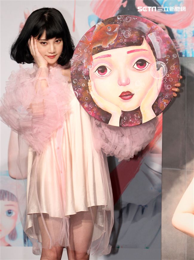 李優URIKO首本寫真相冊、單曲發行。（記者邱榮吉/攝影）