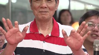 華西街師傅日宰萬蛇　遭咬殘3手指