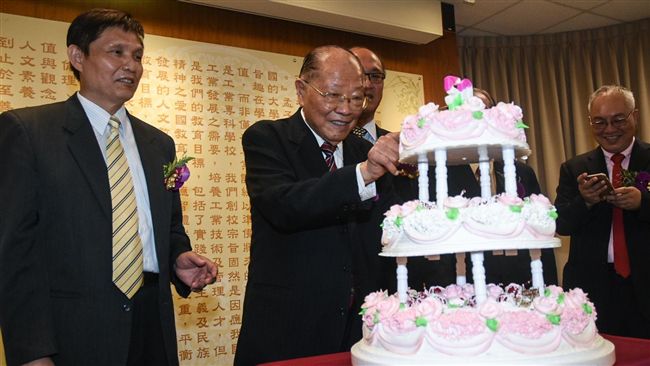 造就人才半世紀　中華科大50歲了！