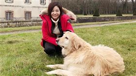 于美人，旅遊照。(翻攝臉書)