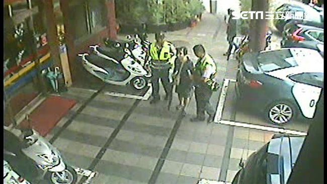 為了祖師廟碗粿　老婦竟走到中暑暈倒