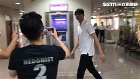 SBL台啤隊周伯勳，北檢傳喚，撿屍性侵。潘千詩攝影