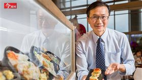 名家／今周刊／從月薪2萬到掌管千萬營收的餃子王國！他如何做到的？