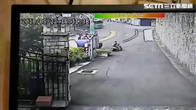 新北市,新店,新烏路,預拌混凝土車,翻覆,騎士,