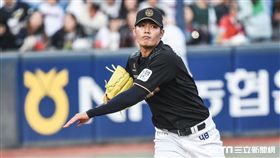 旅韓台灣投手NC恐龍王維中。 （圖／記者林敬旻攝）