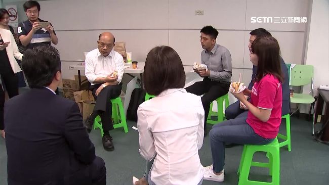 母雞帶小雞！蘇貞昌開早餐會親授秘笈