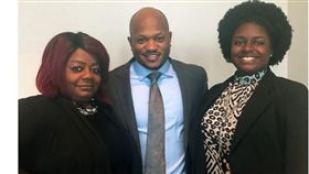 美國一名女子遭保全強暴，陪審團宣布判保全公司賠償巨額。（翻攝／The New York Times）