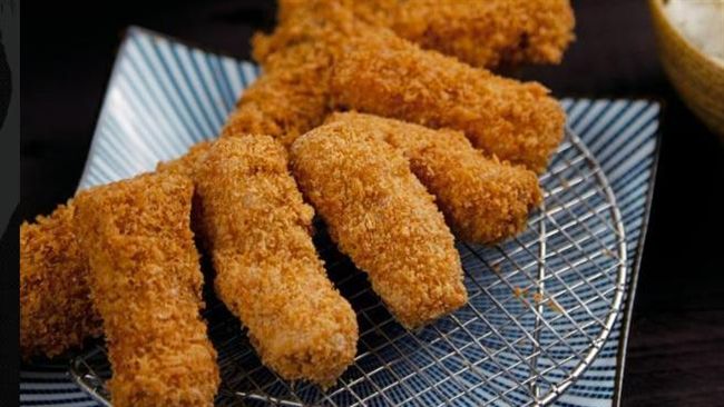 吃到沒熟豬排傻眼…王品坦承疏失