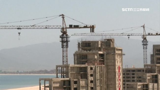 北韓炸毀豐溪里核試場　多家媒體見證