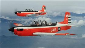 空軍T-34教練機，圖／翻攝自國防部發言人臉書