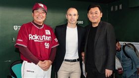 「小白」Andres Iniesta加盟神戶勝利船。（圖／翻攝自樂天推特）