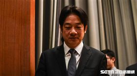 行政院長賴清德主持「 新經濟移民法規劃重點記者會」。 （圖／記者林敬旻攝）