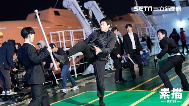 打完秒收工　韓星武打戲親上陣獲肯定