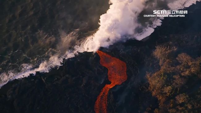 奇景藏危機！夏威夷噴出「藍火焰海」