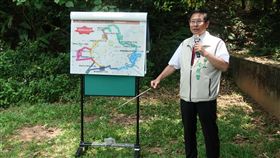 嘉市自行車道將延伸至蘭潭風景區嘉義市長涂醒哲23日在蘭潭水庫壩頂召開記者會表示，蘭潭環潭自行車道由地方爭取多年終於成功，將串聯既有自行車道，打造總長46公里的環市自行車道路網。中央社記者江俊亮攝　107年5月23日