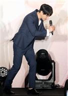 韓星黃致列來台為2018Love Stars台北演唱會宣傳，並會粉絲唱台語歌讓粉絲High翻天。（記者邱榮吉/攝影）