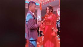 維吾爾新娘被逼嫁中國男！背後原因令人毛骨悚然。（圖／翻攝自臉書）