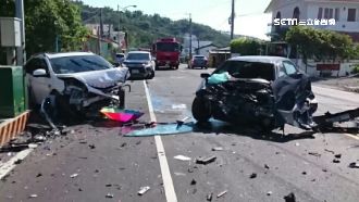 為搶快違規超車　轎車失控撞釀4傷