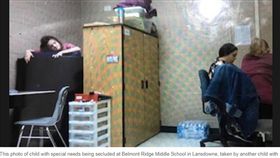 語言障礙生在教室被隔離　這張照片讓家長心碎了！　圖／翻攝自loudountimes