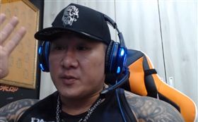 館長,朱峻穎,成吉思汗,員工,直播