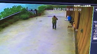 陸客民宅門口便溺　阿里山居民好困擾