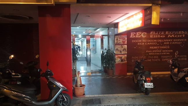 疑情殺？酒店女遭男友闖入房持刀殺害