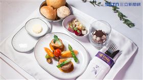 泰航機上餐。（圖／台北文華東方提供）