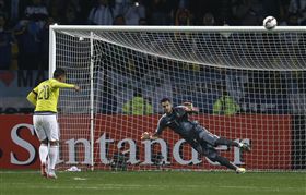 阿根廷門將羅梅洛，膝傷無法參與世界盃。（圖／達志影像）