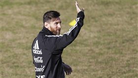 超越C羅成就，梅西5獲歐洲金靴獎。（圖／達志提供）