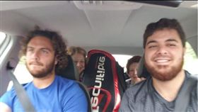 圖倫吉里帝與家人驅車趕赴法網參賽。（圖／翻攝自圖倫吉里帝IG）