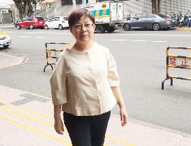 雙子星收賄案高院更一審開庭　賴素如出