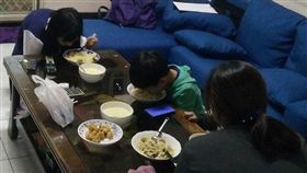 柔柔，喪父，單親，貧困(兒福聯盟提供)