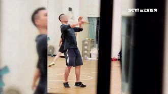 摟元祖少奶奶　羽球教練神隱不回應