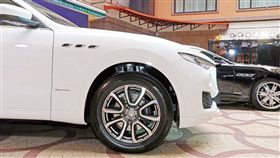 蠶絲,Maserati,GranLusso,布料,質感　圖／車訊網