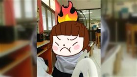 泰國,激凸,真空,春武里府,內衣,校規,懲罰,老師,中學生,學生,搭衣,上課,內搭　圖／翻攝自臉書　