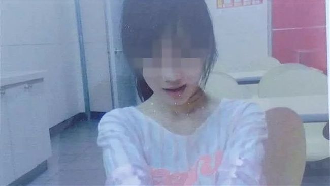 女主播拒男粉「這要求」　遭捅成蜂窩