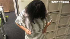 到職後體重激增…她怪老闆「別再餵我了」！示意圖／記者林奇樺攝
體重、減重、減肥、苦惱、低頭