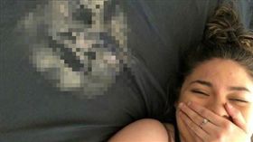 化妝　女生　爆笑
https://www.facebook.com/search/top/?q=%E9%81%8E%E8%82%A9%E6%91%94