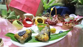 台南越光米將上市　應景入粽也好用台南市政府31日辦理「台南越光米」新米上市預購會及創意粽子製作競賽，推廣以越光米加入粽子，盼藉此打出台南好米的知名品牌。（台南市政府提供）中央社記者楊思瑞台南傳真　107年5月31日