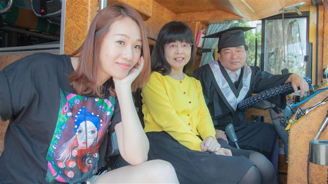 最年長會長　46歲司機獲獎畢業
