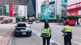 貴婦,新光三越,洗劫,擄人,歹徒,地下停車場,雙B（翻攝畫面）