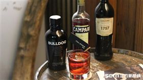 調酒　Negroni　內格羅尼　公關照　洋酒