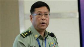 中國解放軍中將何雷抨擊「共軍在南海軍力擴張」是不負責任言論。（圖／翻攝百度百科）