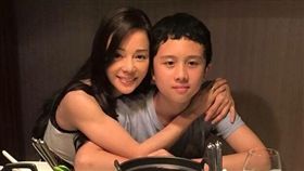 兒子永遠都是狄鶯的心肝寶貝。（圖／翻攝自臉書）