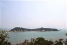 可清楚看到二膽島。（記者邱榮吉/大膽島拍攝）