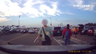 肉身佔車位起口角　男挨批最壞示範