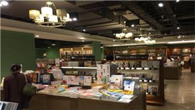 走過14個年頭！桃園誠品遠百店6/24熄燈　圖／翻攝臉書
