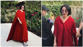 王菲,關榮恩,走秀,時裝秀,模特兒,走開,高八度,斗篷,長袍（圖/翻攝自zingmakeup ig、微博）